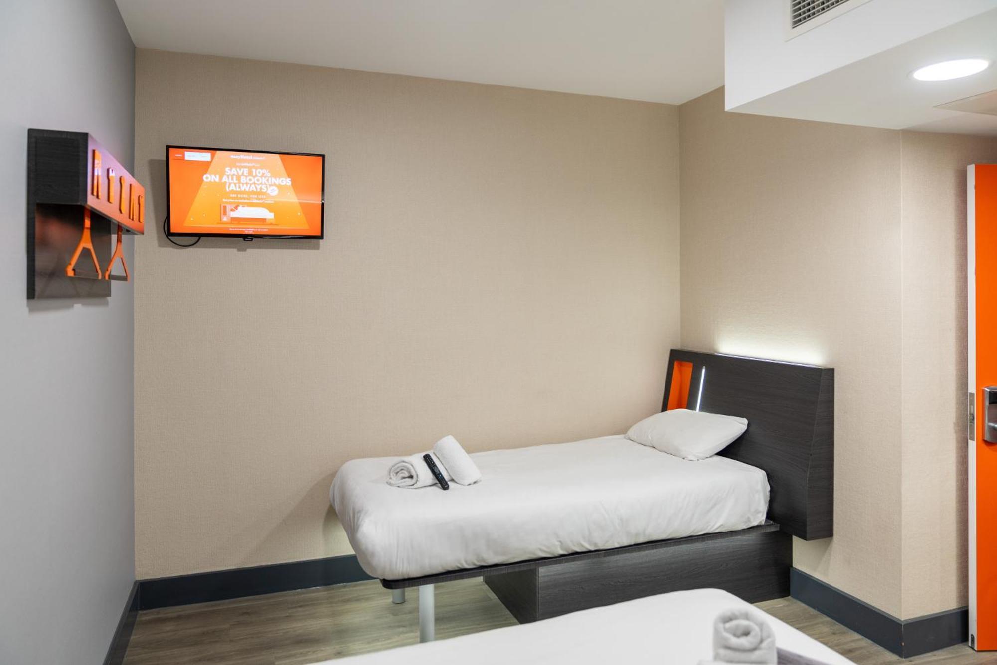Easyhotel Ипсуич Екстериор снимка