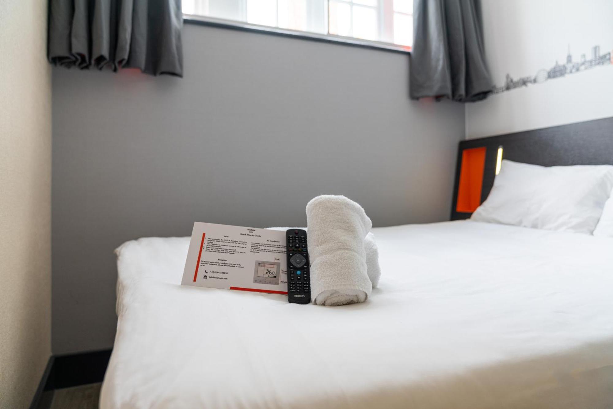 Easyhotel Ипсуич Екстериор снимка
