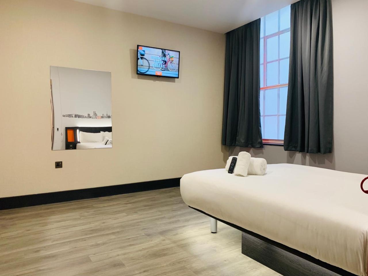 Easyhotel Ипсуич Екстериор снимка